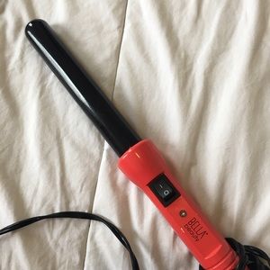 Bella beauty curling wand