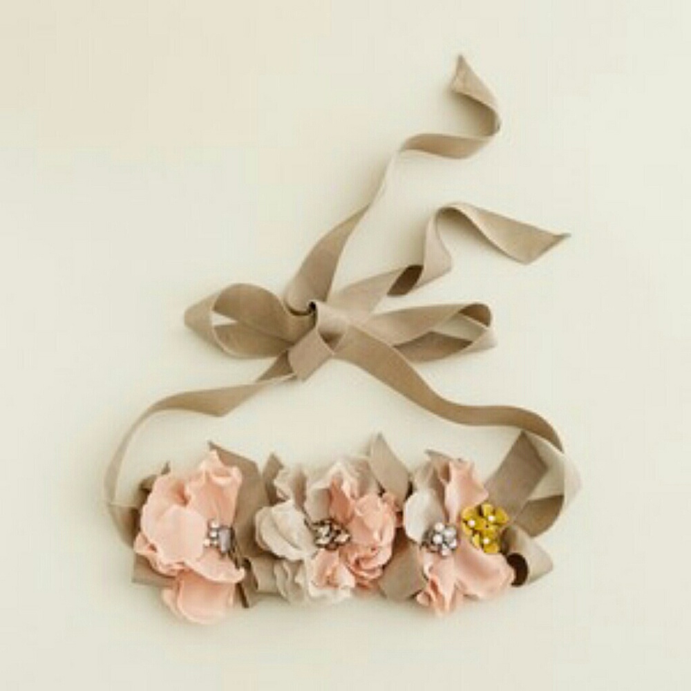 SOLD!!!Jcrew flower belt, NWOT