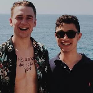 Meet your Posher, Tom