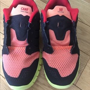 Nike ID kids size 1Y.