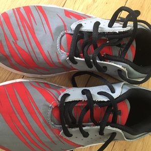 Under Armour boys sneakers