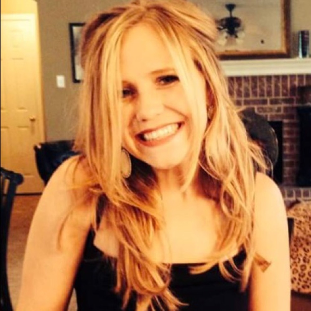 Meet your Posher, Rebecca