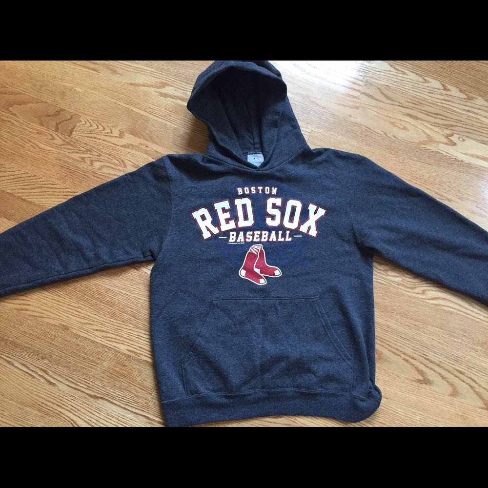 Boston Red Sox sweatshirt