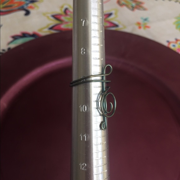 🎁LAST PRICE DROP🎁Hand Wrapped Treble Clef Ring💍 - Picture 2 of 3