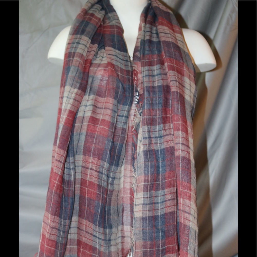 Plaid scarf