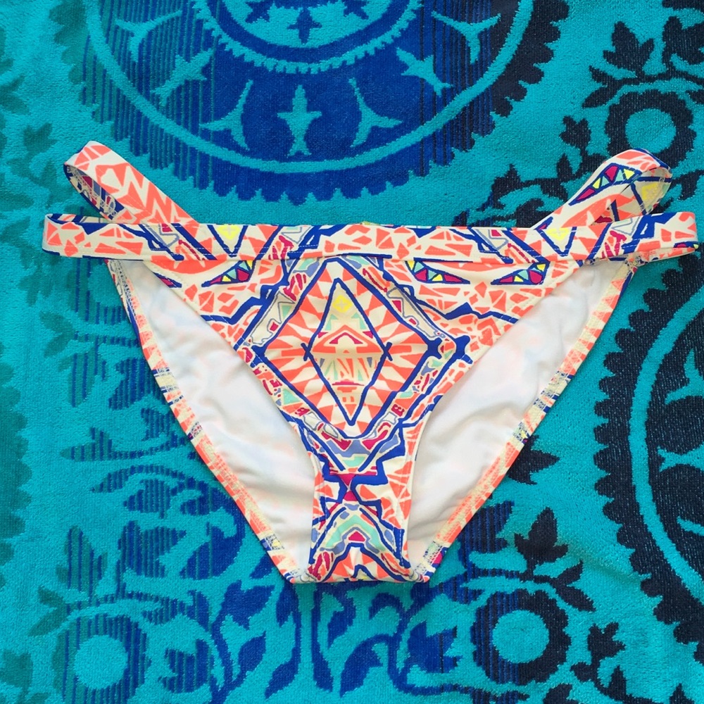 Gianni Bini Bikini Bottoms!