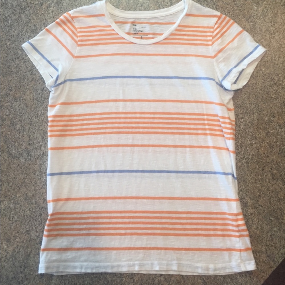 Gap Essential Crew Tee