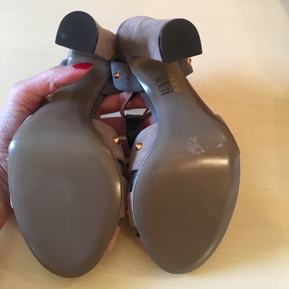 NWT Gucci Jacquelyne Studded Suede Sandals - Picture 4 of 4