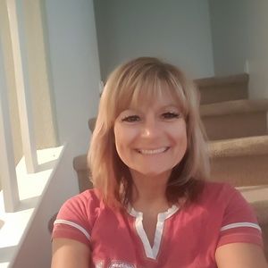 Meet your Posher, Whitney