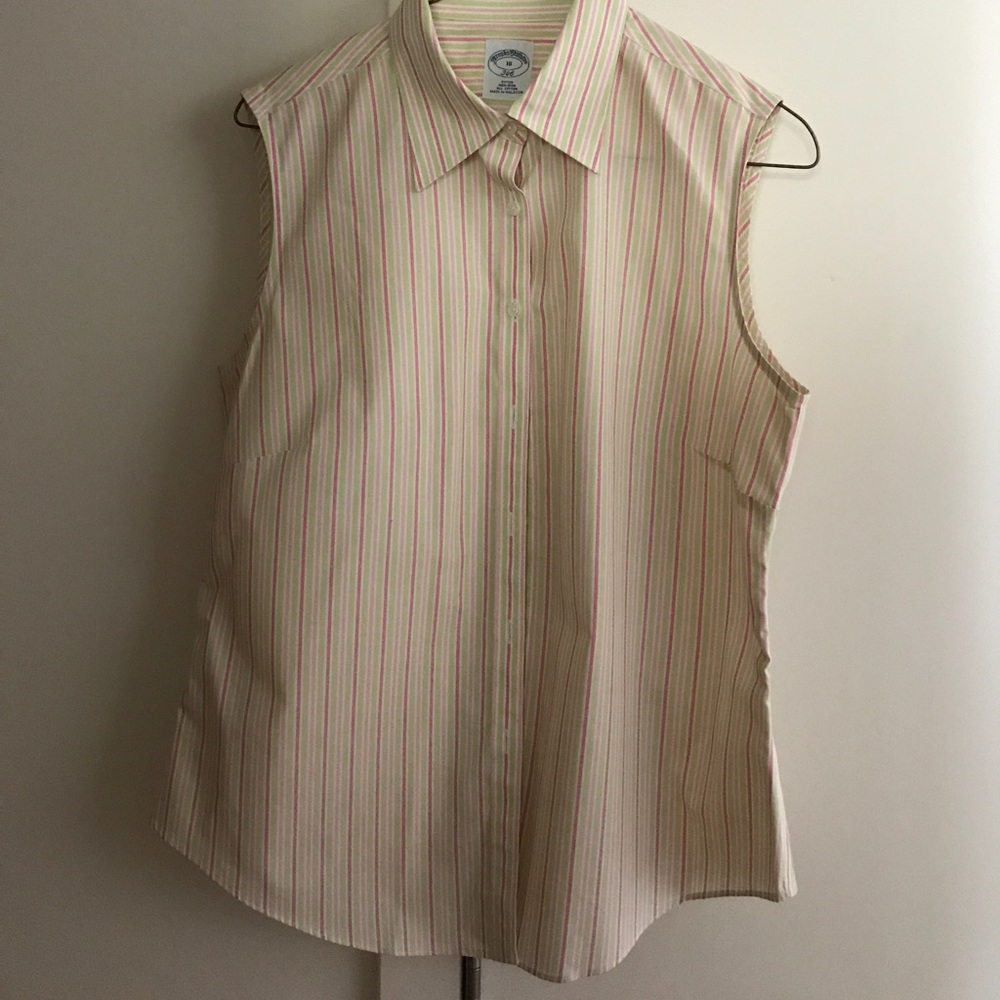 Brooks Brothers fitted sleeveless cotton shirt