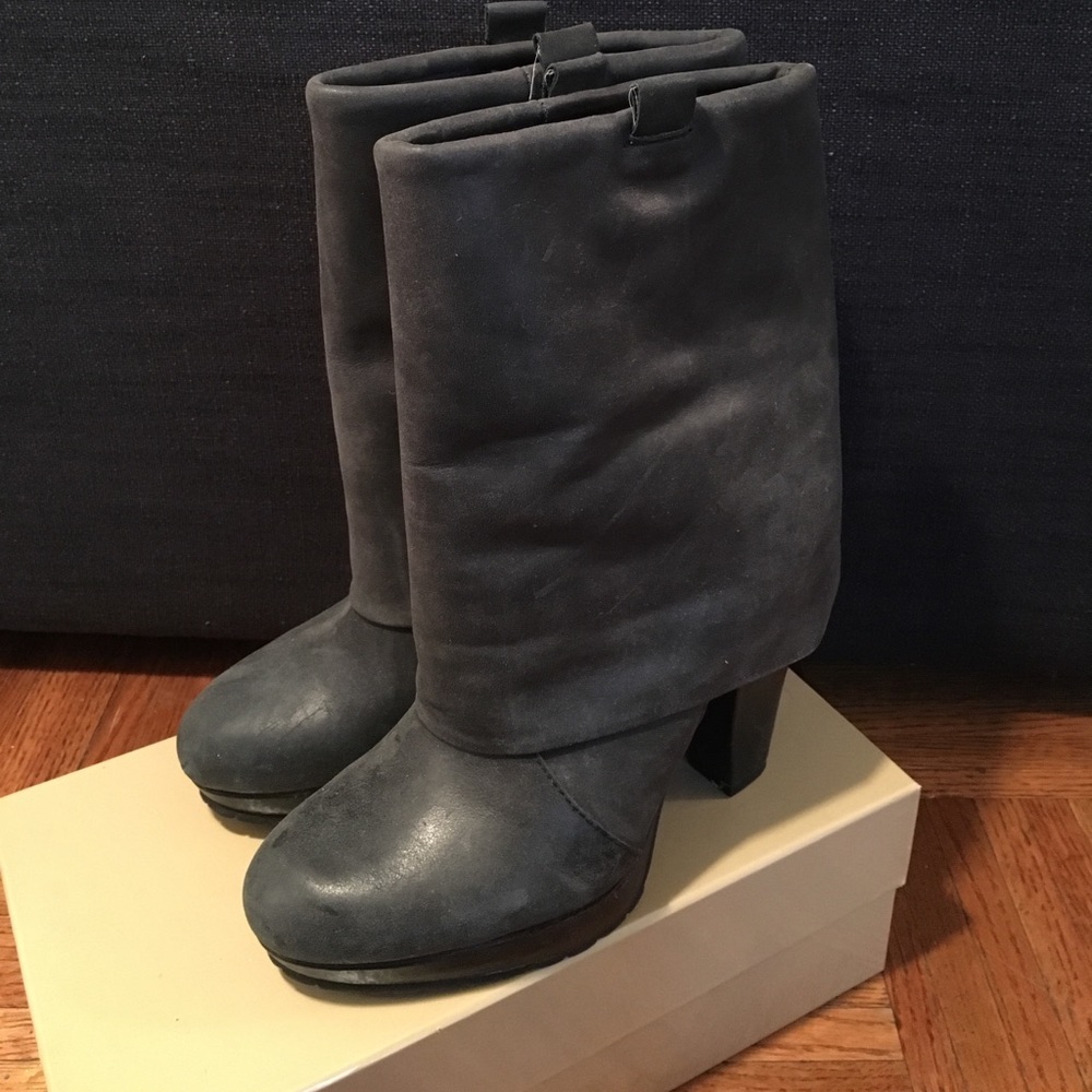 Tall Gap Boots