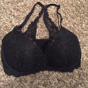 VS Pink padded bralette in black 32DD