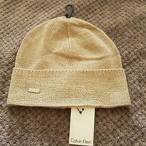 NWT Calvin Klein beanie
