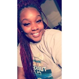 Meet your Posher, Destiny