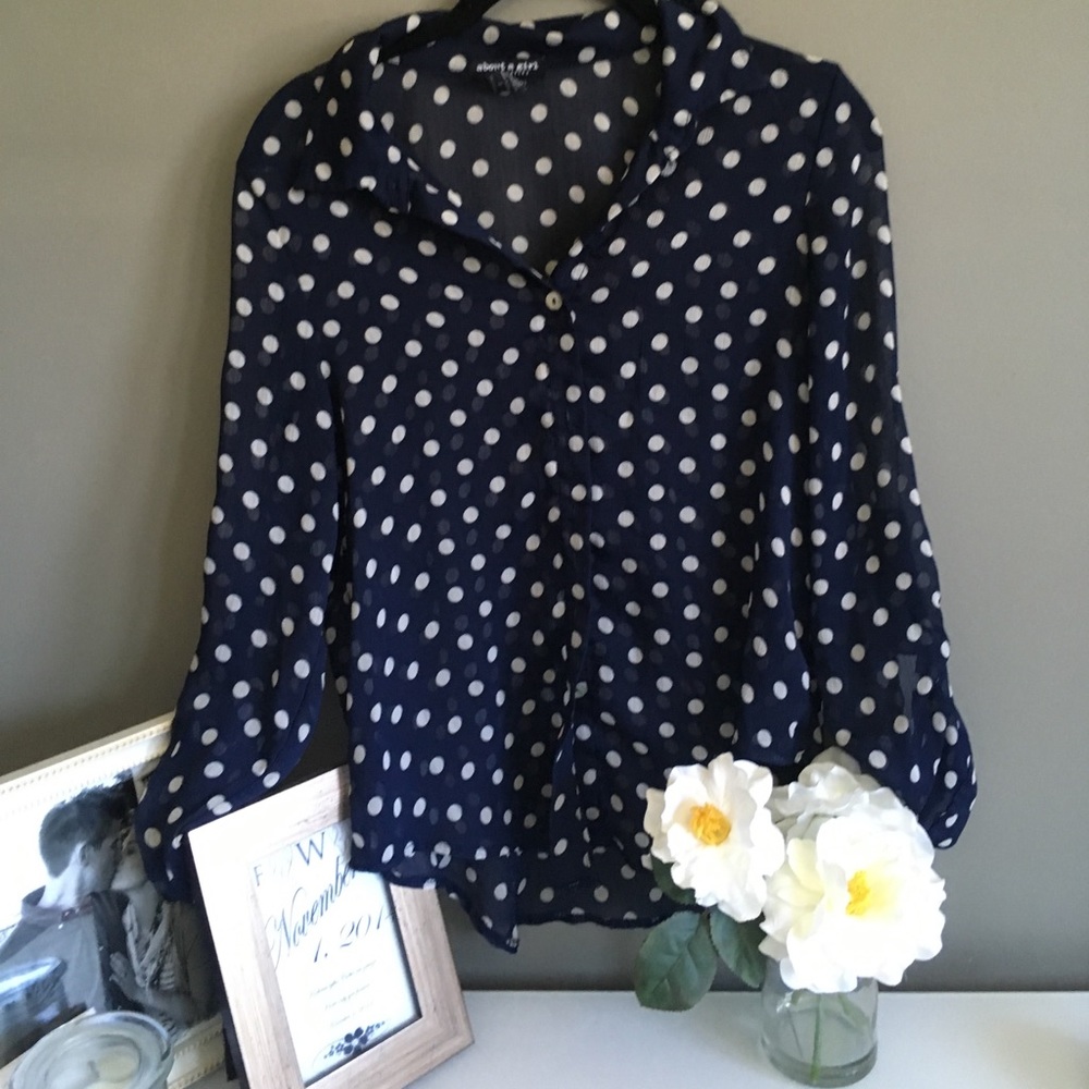 Polka Dot Button down blouse