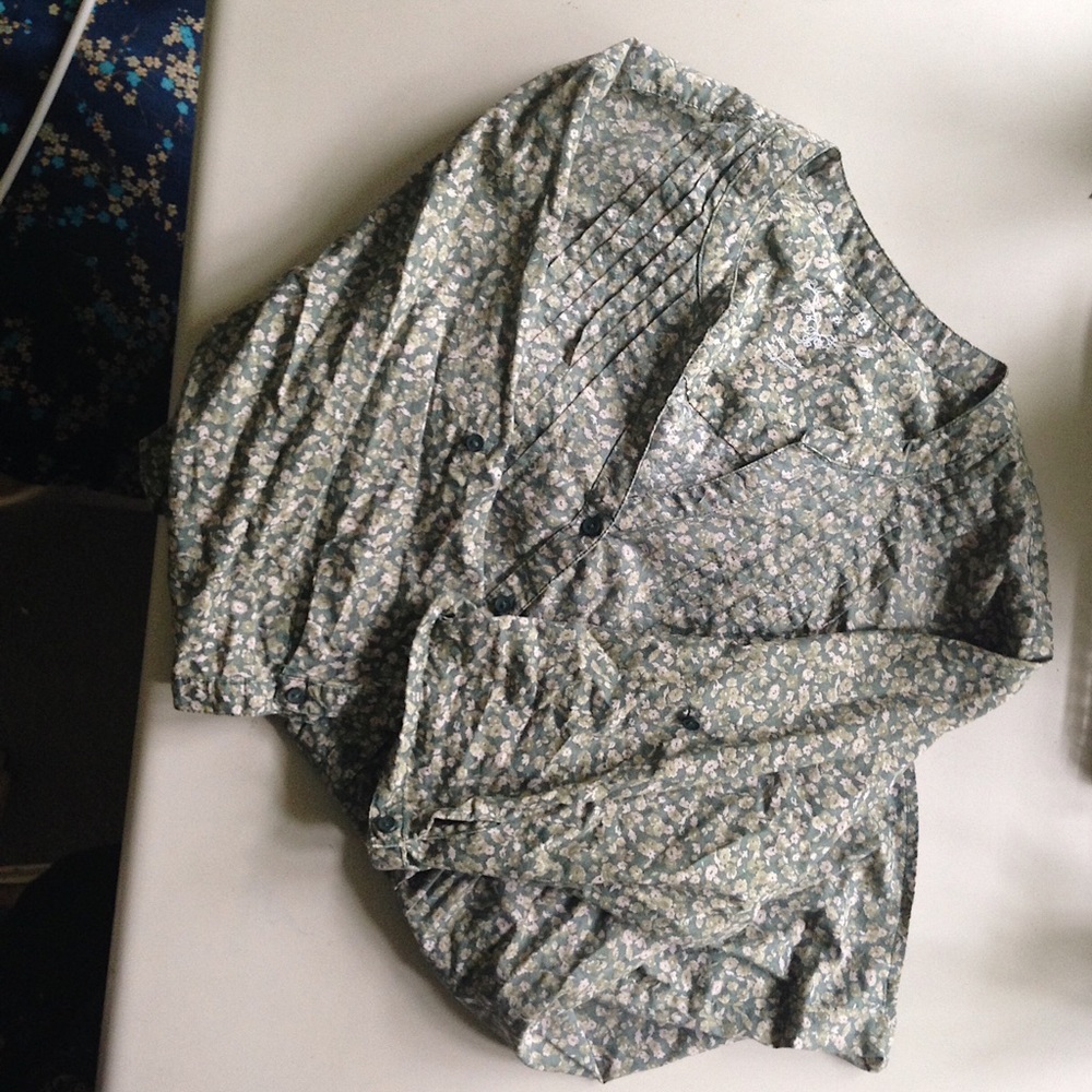 Super cute Green floral Sonoma Blouse 2X