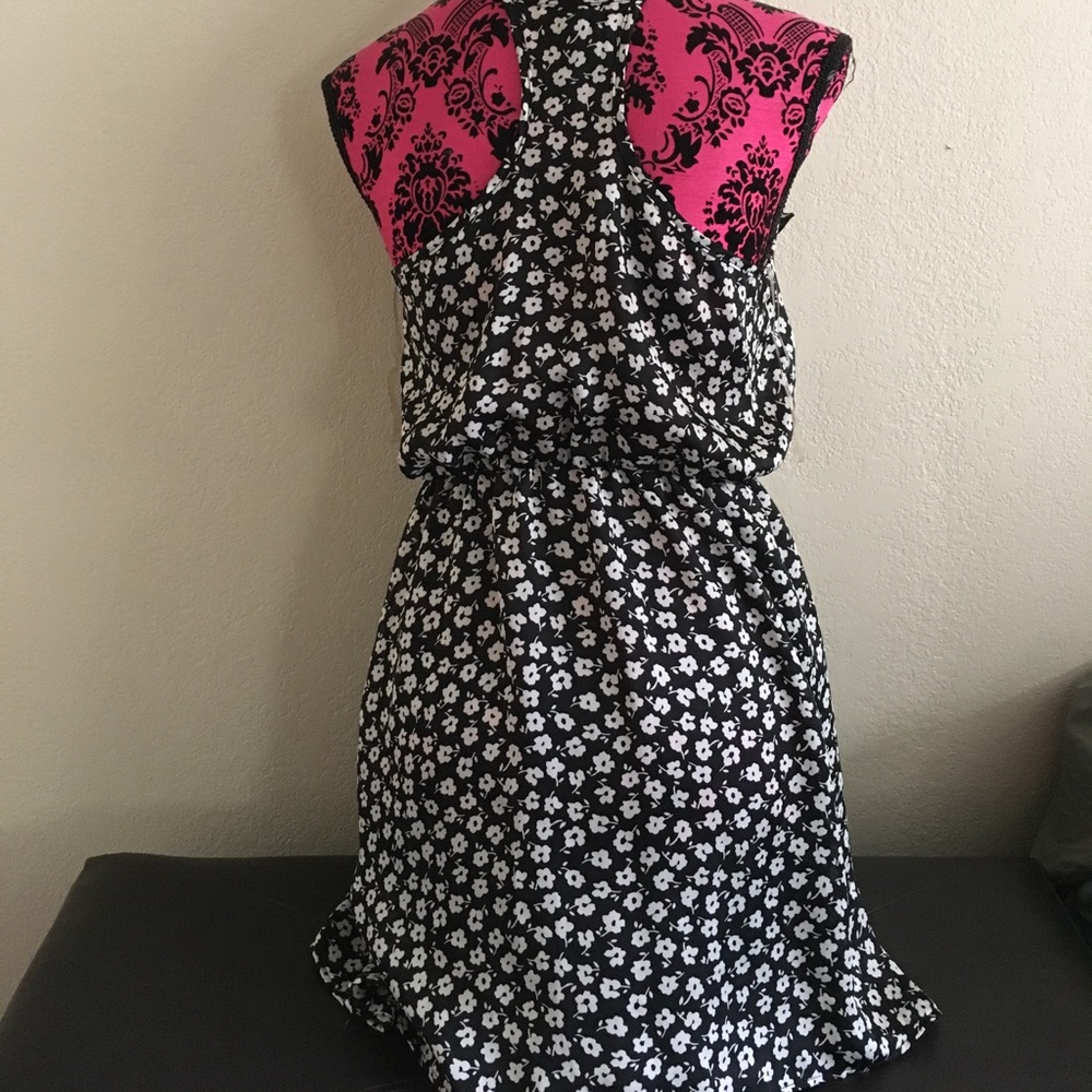 Floral print dress - Picture 3 of 3