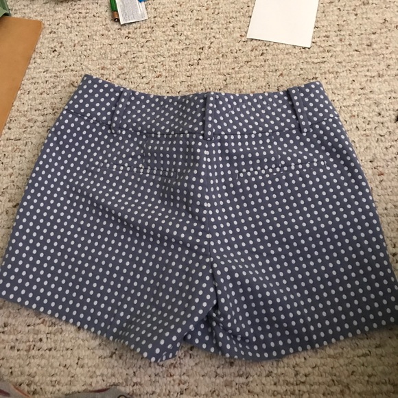 Ann Taylor polka dotted shorts - Picture 3 of 3