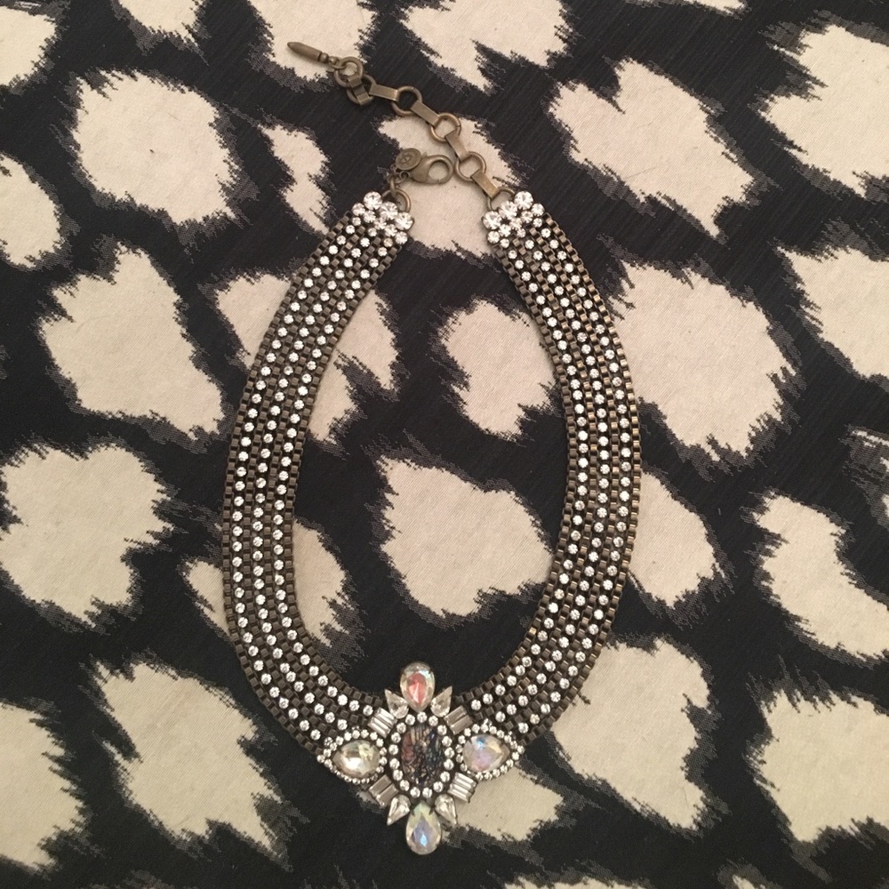 Stunning Loren Hope necklace