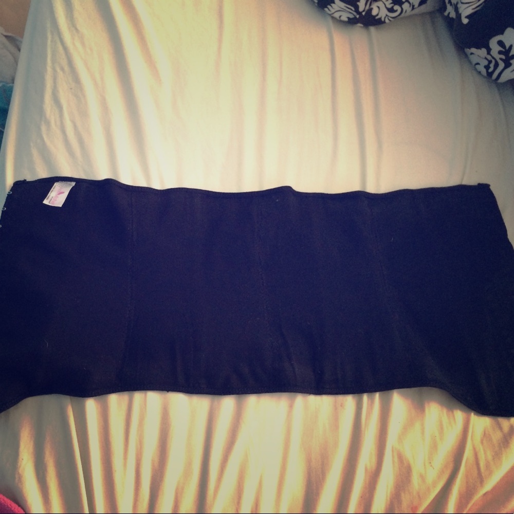 Waist trainer