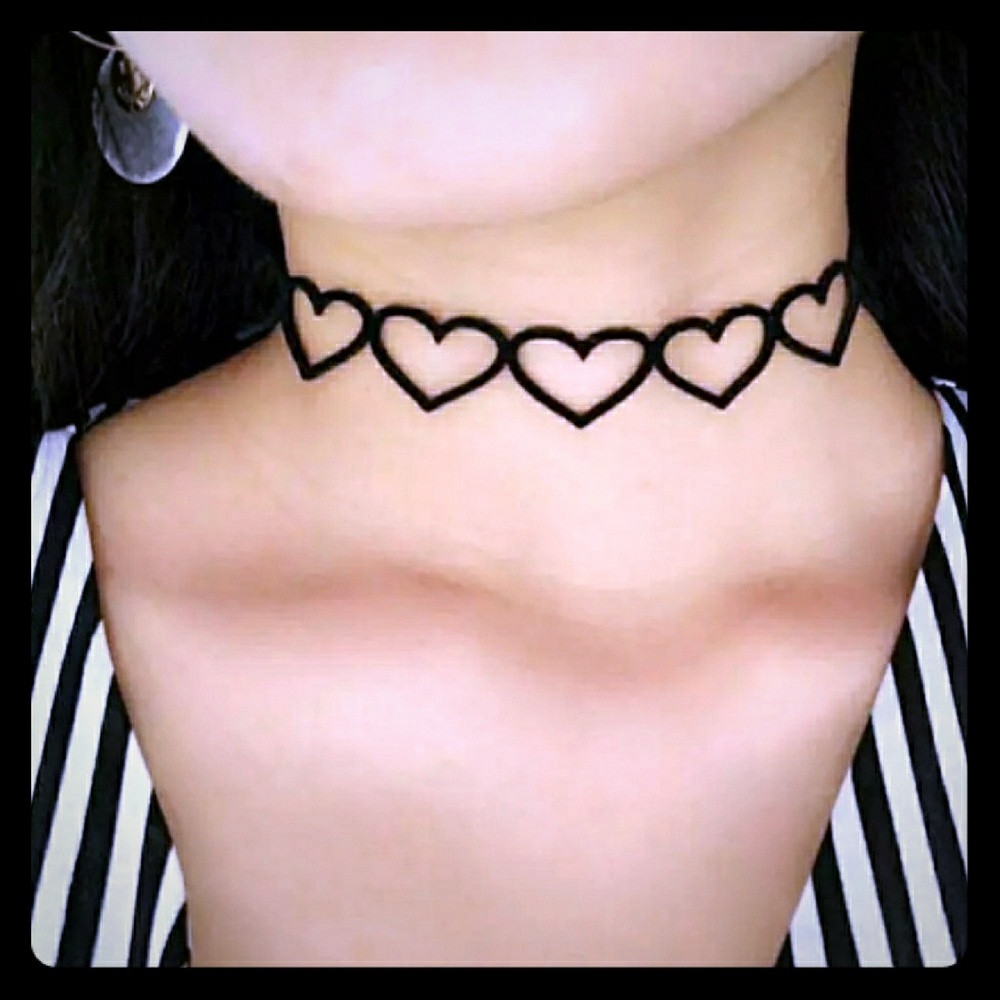✨💔"Love Hearts" Choker❤️❤️❤️❤️❤️
