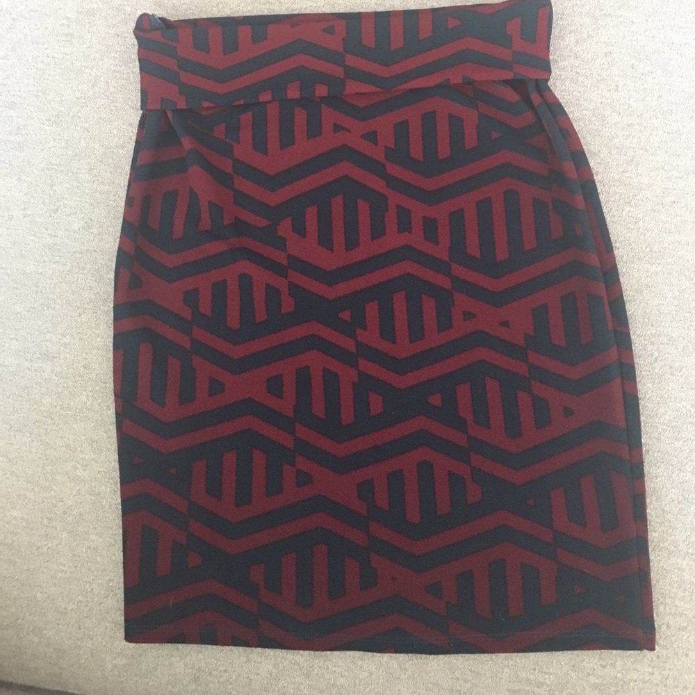 Lularoe Cassie skirt