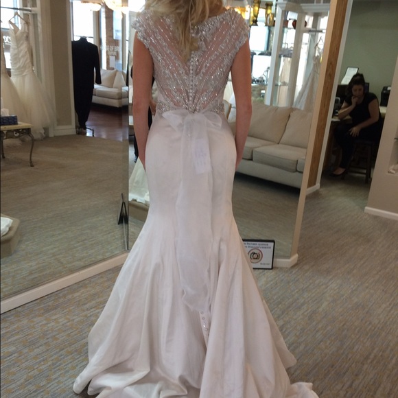 Bonny Bridal Wedding Dress - Picture 2 of 4