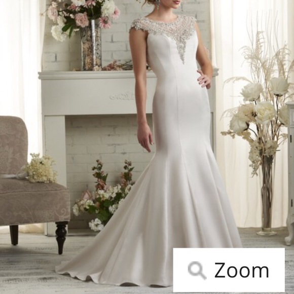 Bonny Bridal Wedding Dress - Picture 3 of 4