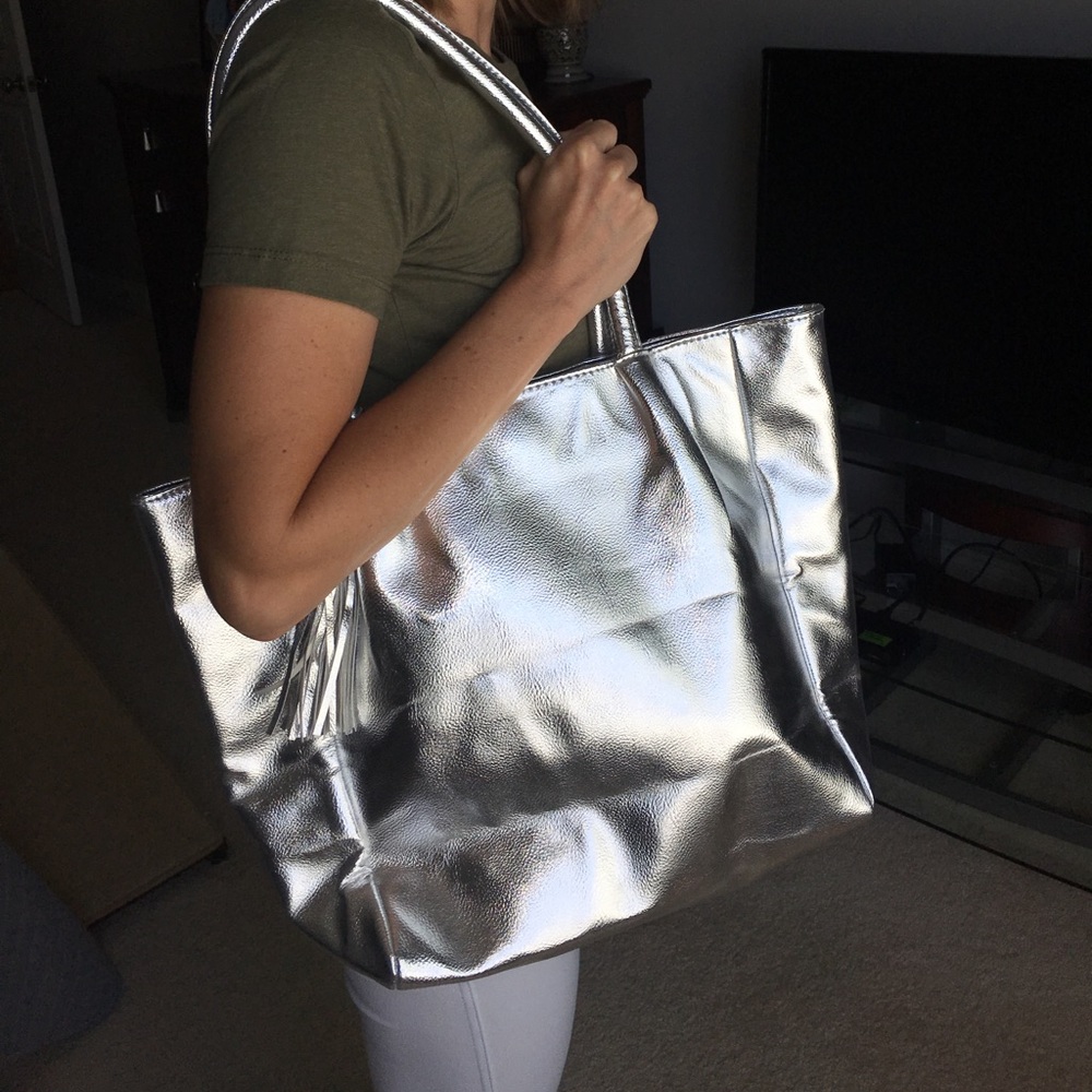 Ultra Chi shiny silver tote bag