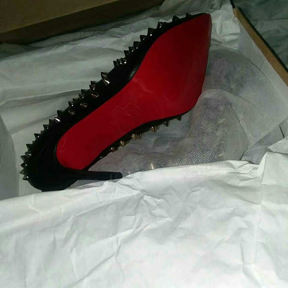 Christian Louboutin Follies *New - Picture 3 of 4
