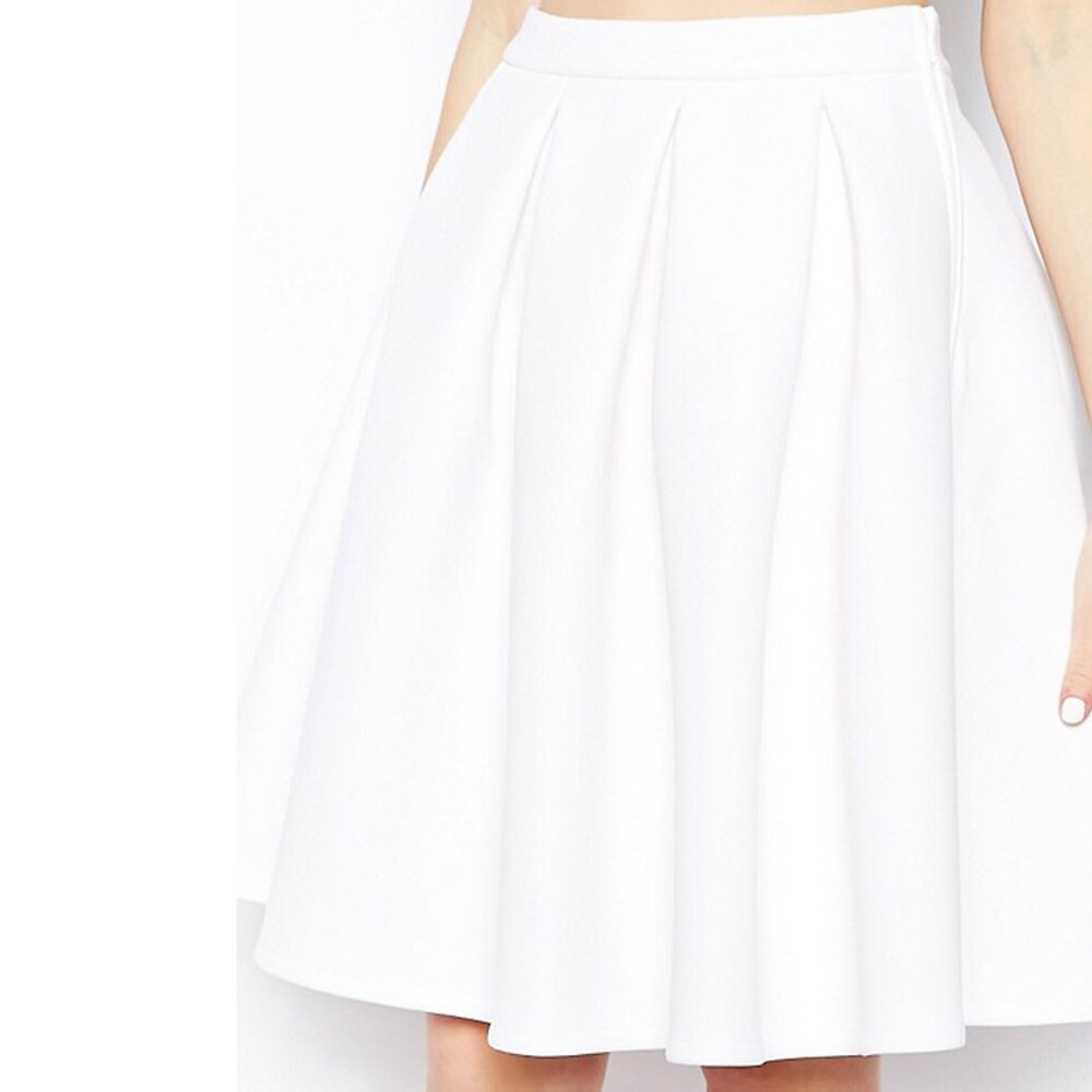 White skirt nwot