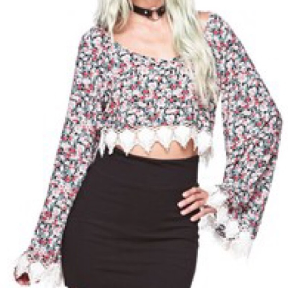 Gypsy warrior chopped bell sleeve top