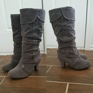 Reduced for QUICK SALE! Grey Heeled boots
