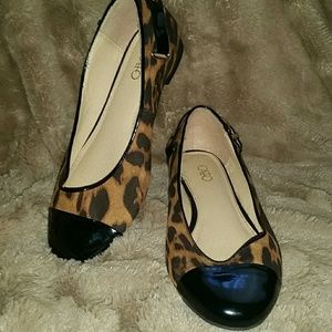 Animal print flats