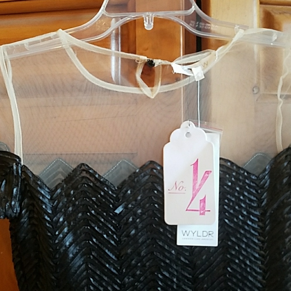 Dress - Picture 2 of 3