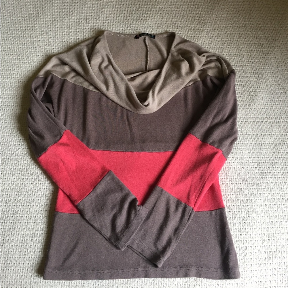 Miss Mot Greek neck shirt