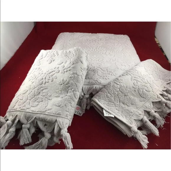 100% cotton Soft Bath  Towel Set of Five NO TRADE - Picture 3 of 3