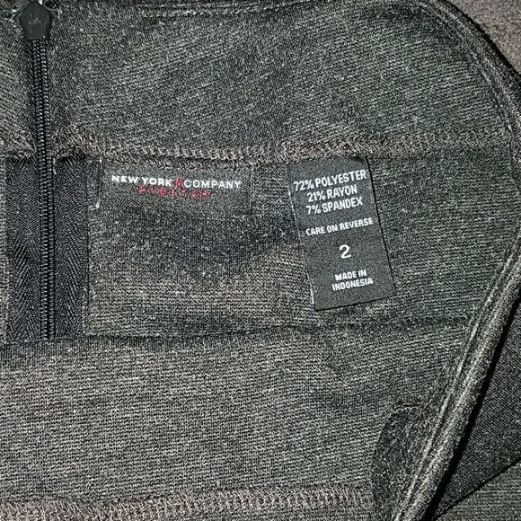 Skirt - Picture 4 of 4