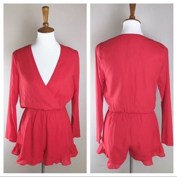 NWT Nasty Gal Size Small Parigi Red Ruffle Romper - Picture 2 of 4