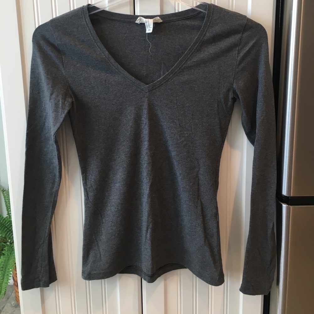 Forever 21 Grey Long Sleeved Tee