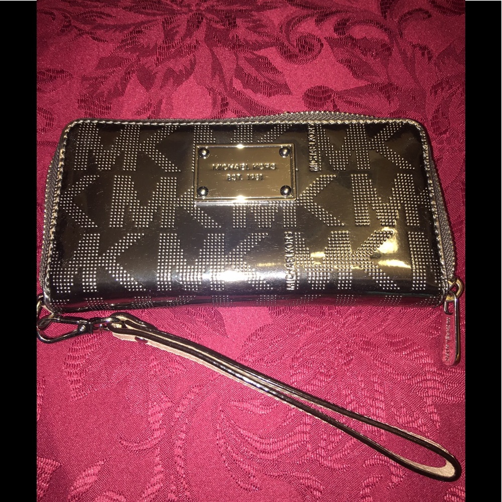 Michael Kors Metallic Grey Wallet
