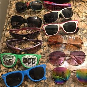 Sunglasses bundle!