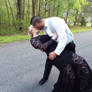 Meet your Posher, Logan