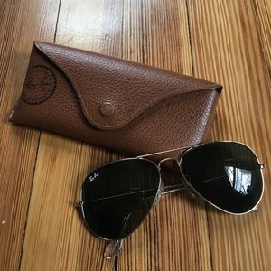 Authentic Ray Ban Aviator Gold Frame Green Lens