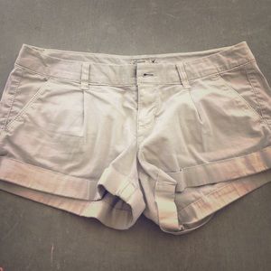 American Eagle cargo shorts