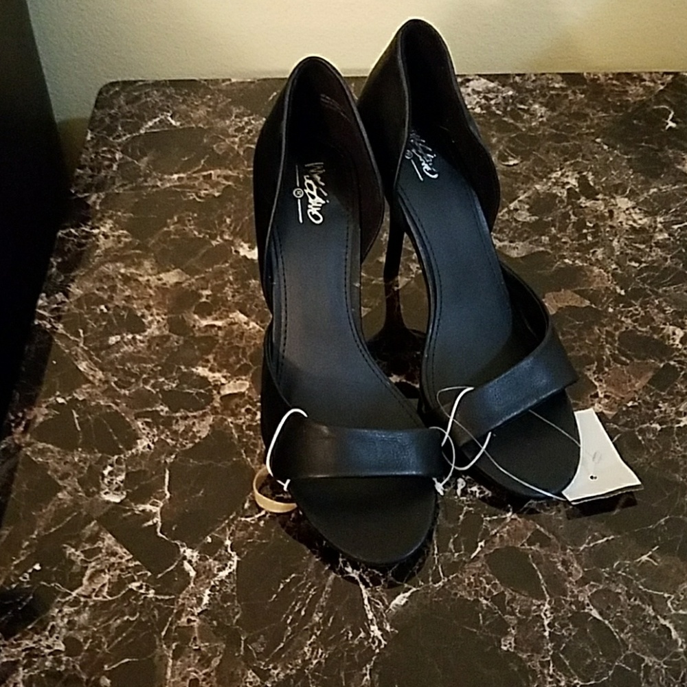 Black heels