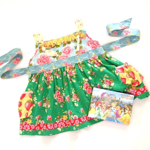 Matilda Jane Good Hart Strawberry Knot Top - Picture 7 of 7