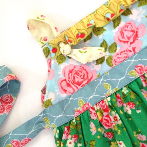 Matilda Jane Good Hart Strawberry Knot Top - Picture 5 of 7