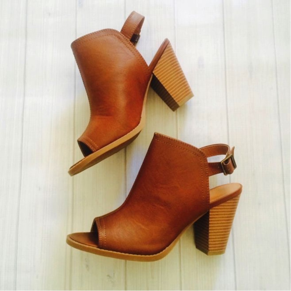 LC Lauren Conrad Women's Peep-Toe Booties