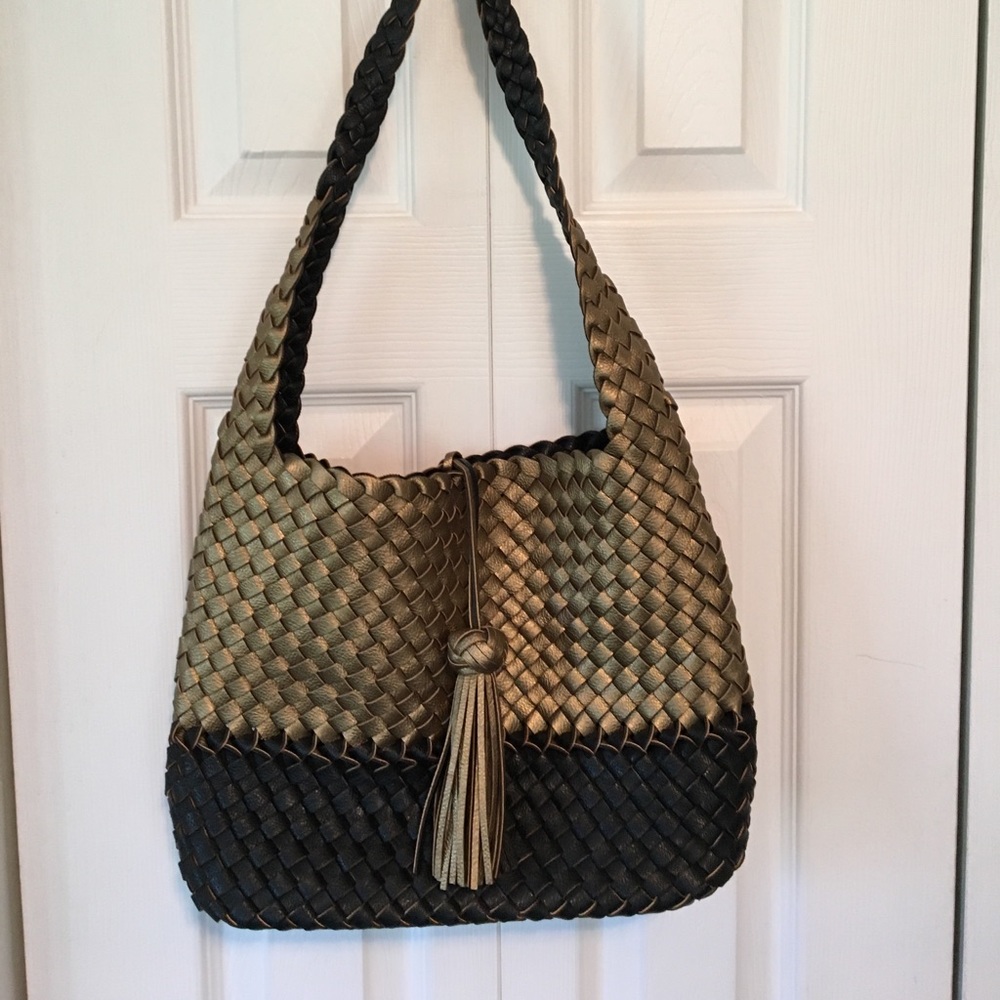 💕💕Woven Leather Handbag